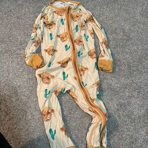 Little One Shop bamboo pajamas, Highland cow